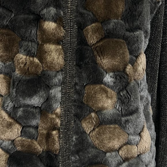 Lisa International Womens Brown Faux Fur Cardigan Sweater Full Zip size Small - Picture 4 of 12